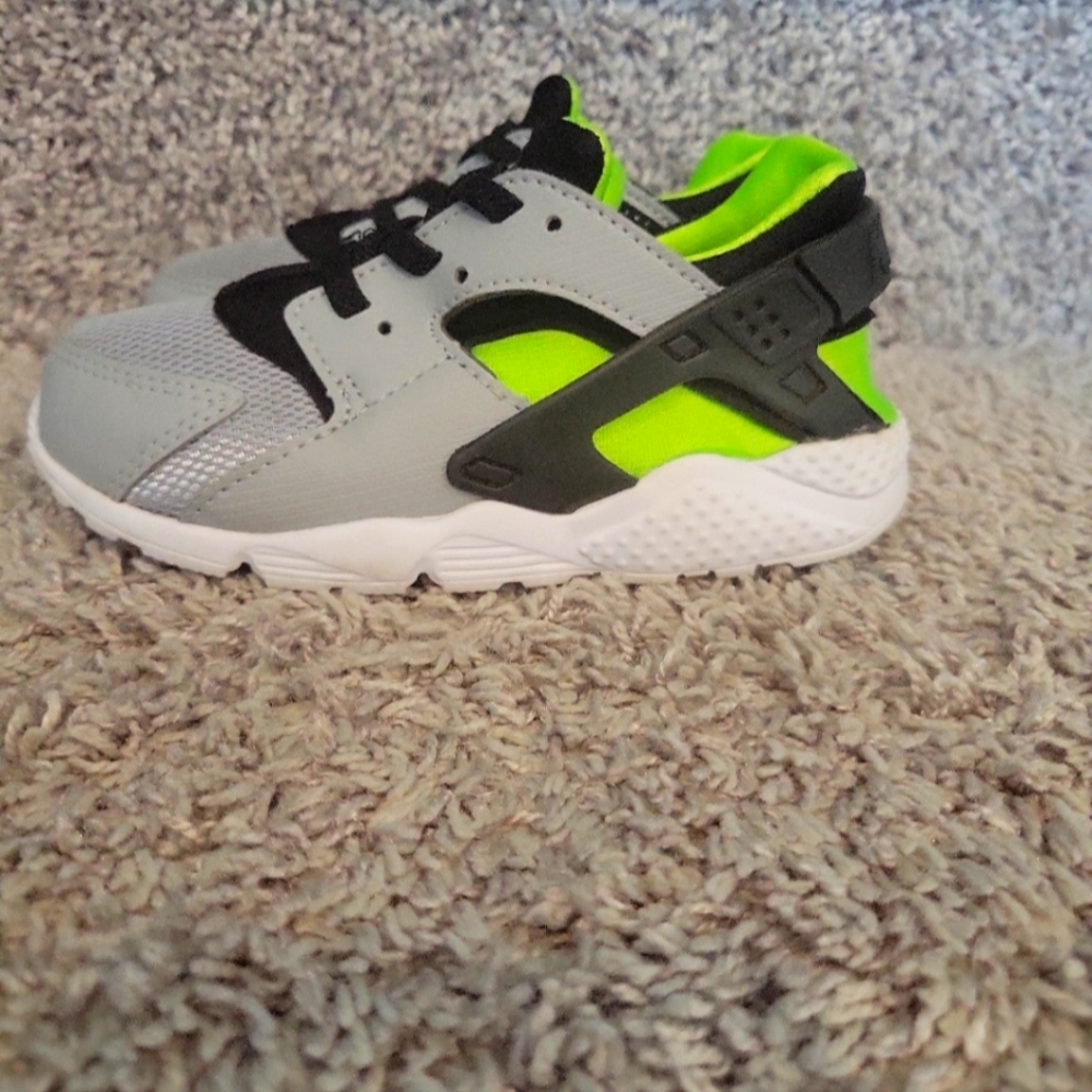 Nike Boy Sneakers